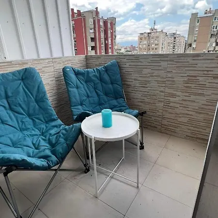 Daire Modern Luxury With River Views *