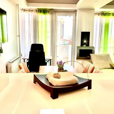 Appartement Modern Luxury With River Views Skopje